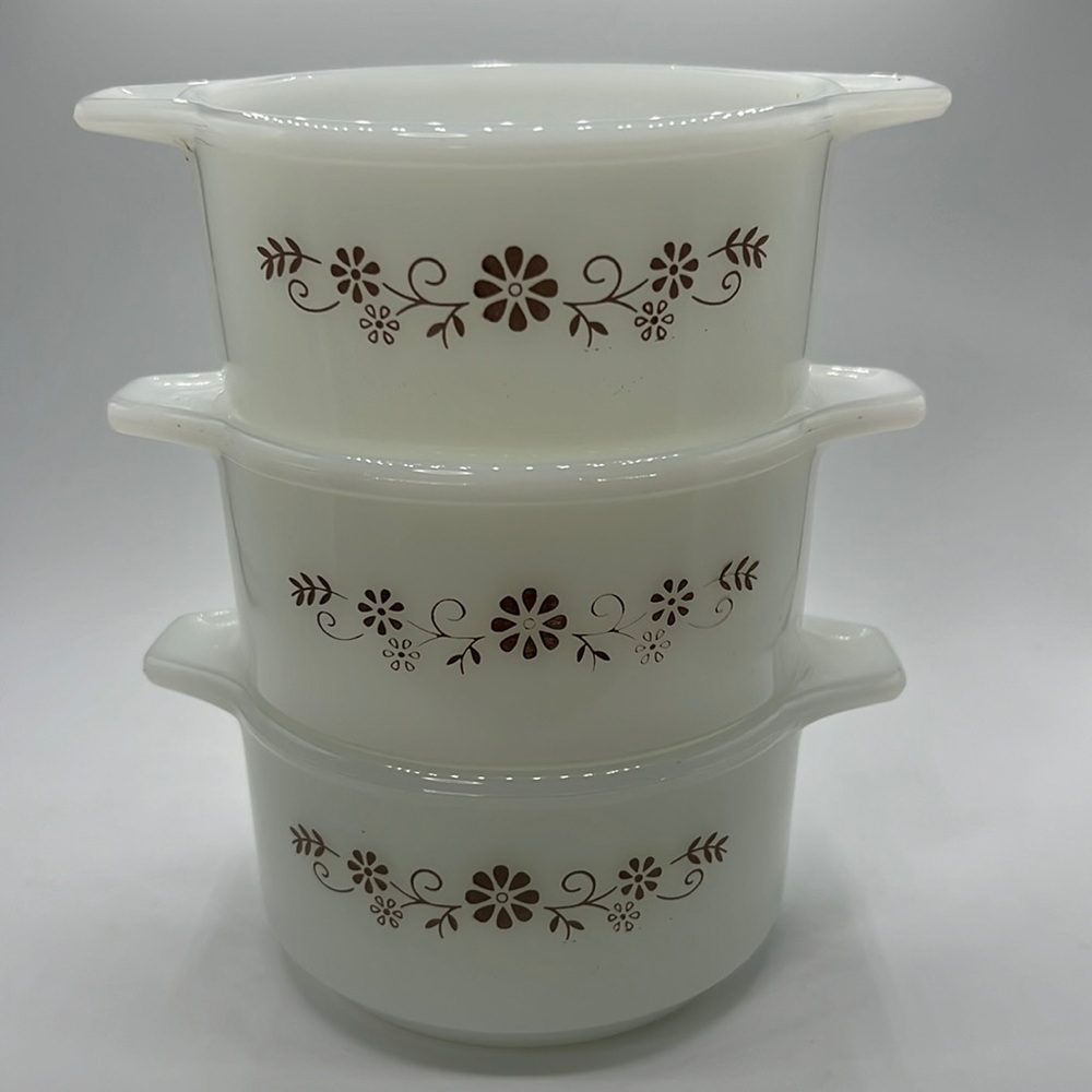 VTG Dynaware Casserole Small Dish Lot